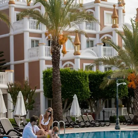 Kamelya Aishen Club & Aqua Ultra Kids Concept Sidé