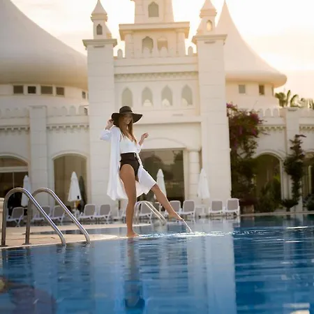 Resort Kamelya Aishen Club & Aqua Ultra Kids Concept